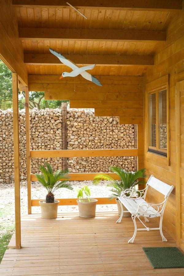 Hermoso Bungalow De Madera Sevilla Exterior foto